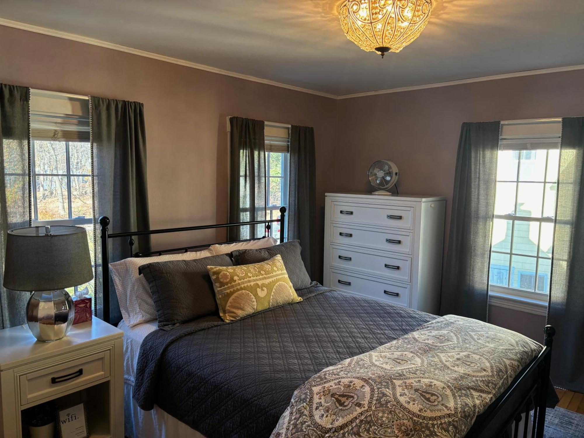 The Inn Crowd Bed And Breakfast Holden Eksteriør bilde